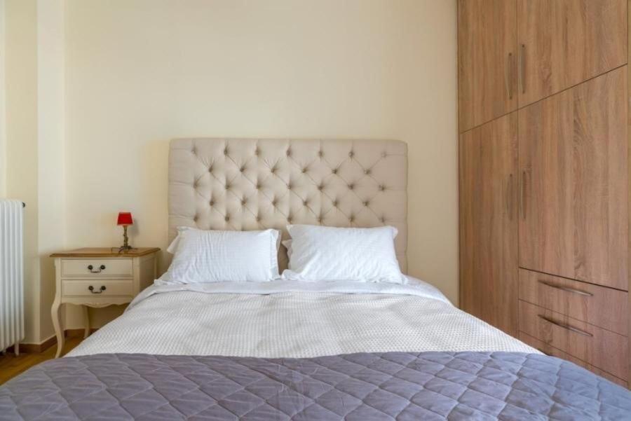 Апартаменты Athenian Elegant Apt Near Acropolis Экстерьер фото